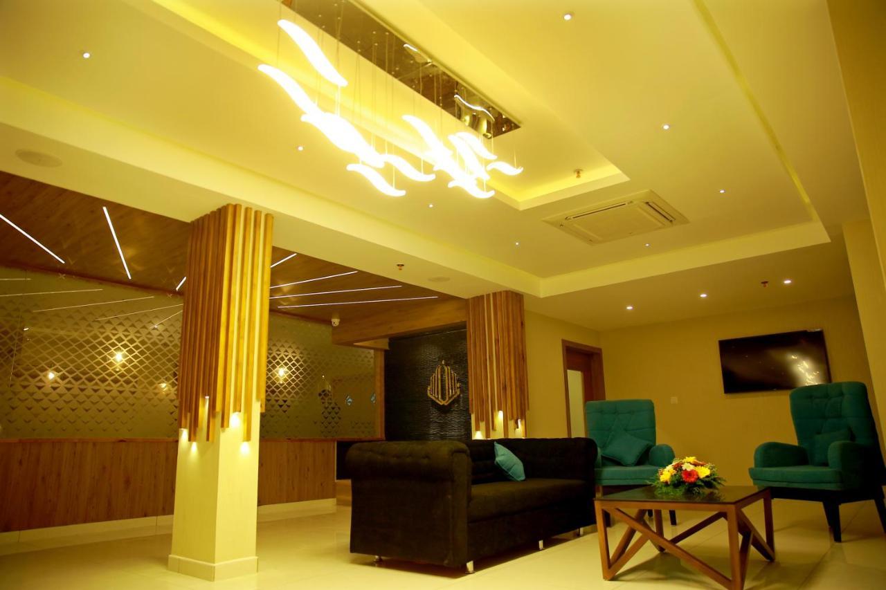 D'Chandelier Kochi Exterior photo